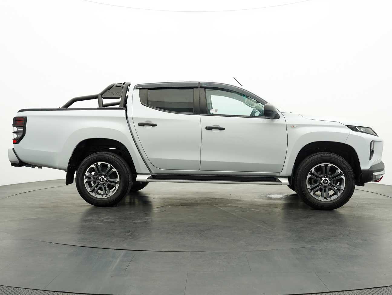 used 2020 Mitsubishi Triton VGT 2.4