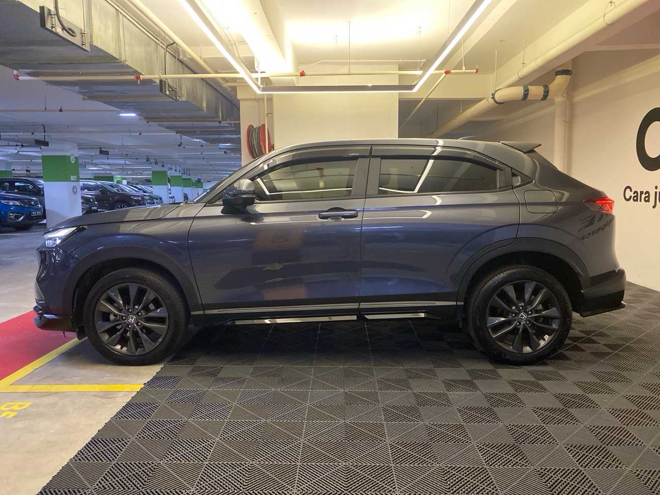 used 2024 Honda HR-V V 1.5
