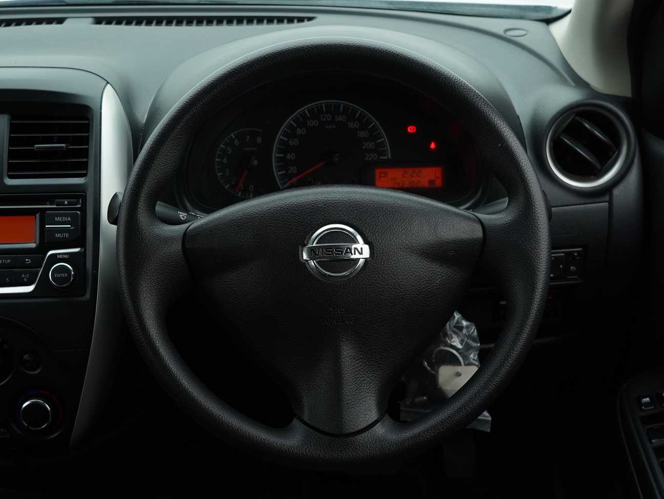 terpakai 2015 Nissan Almera V 1.5
