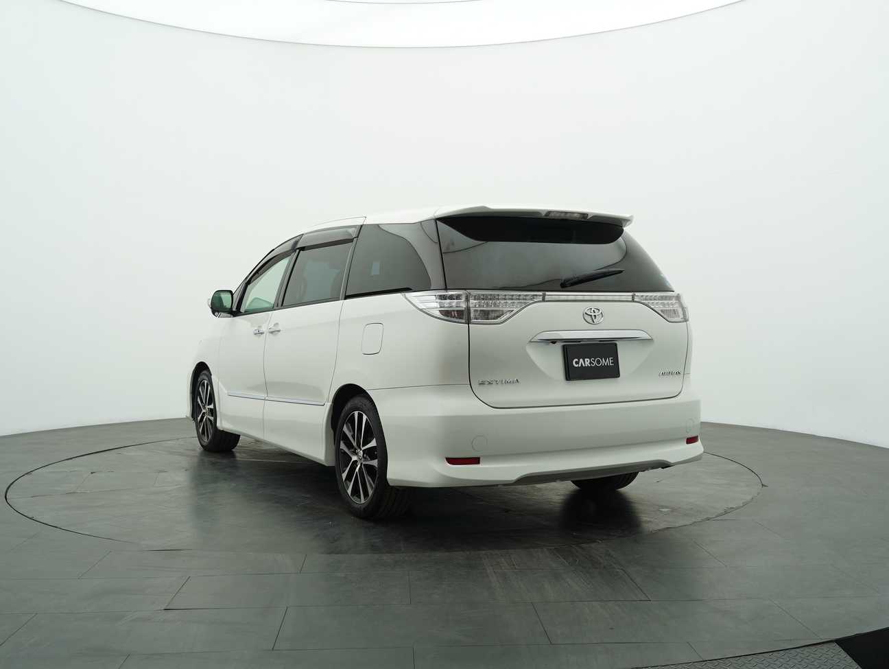 used 2014 Toyota Estima Aeras 2.4