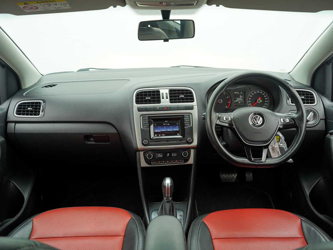 terpakai 2017 Volkswagen Polo  1.6