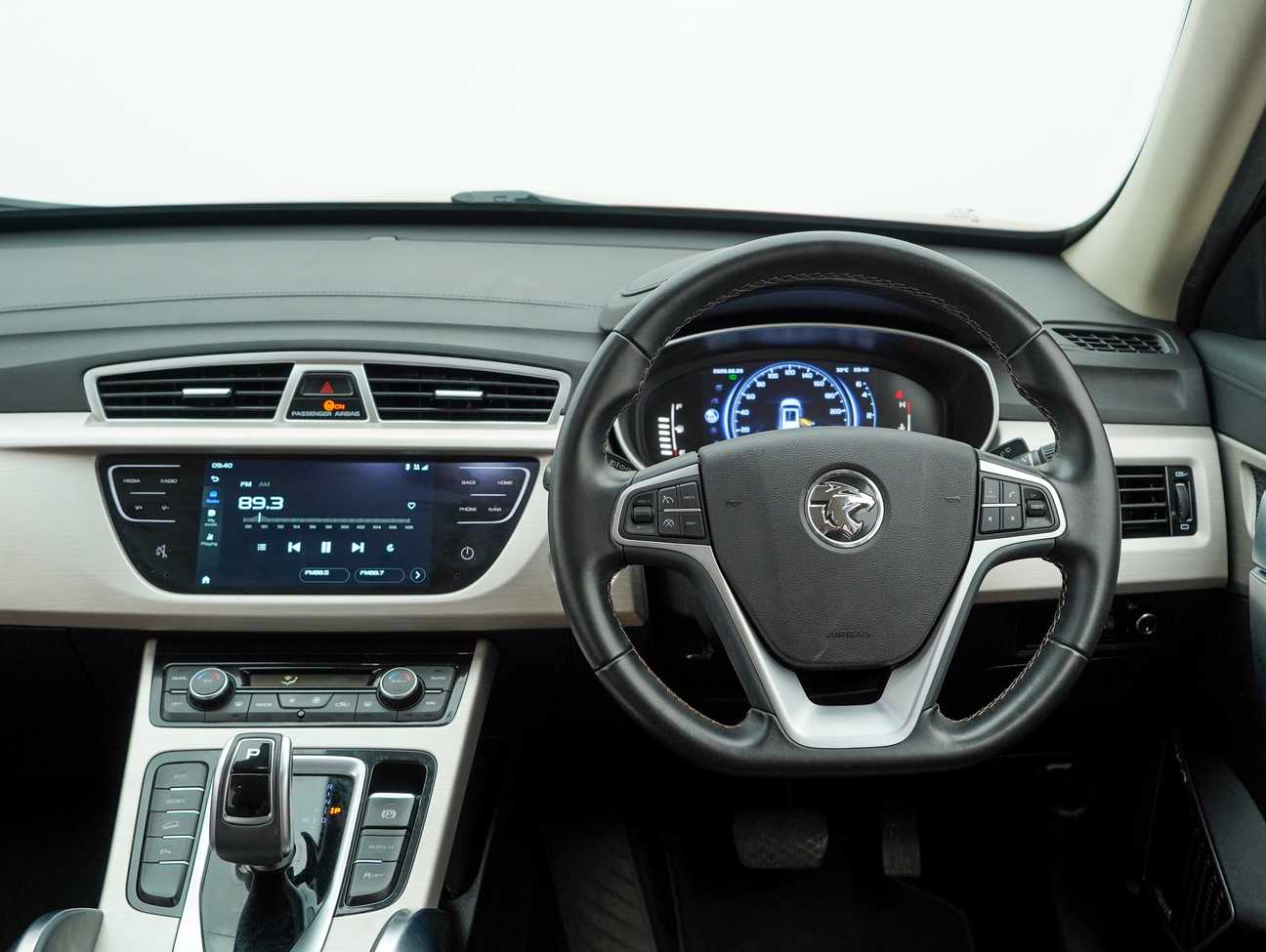 used 2022 Proton X70 Premium 1.8