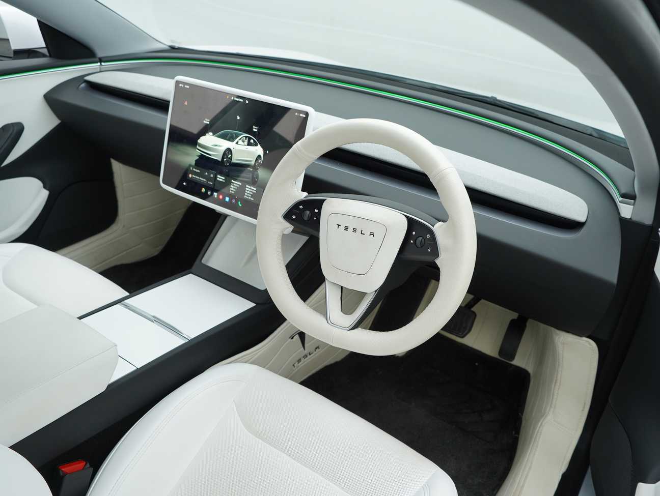 used 2024 Tesla Model 3 Standard Range 
