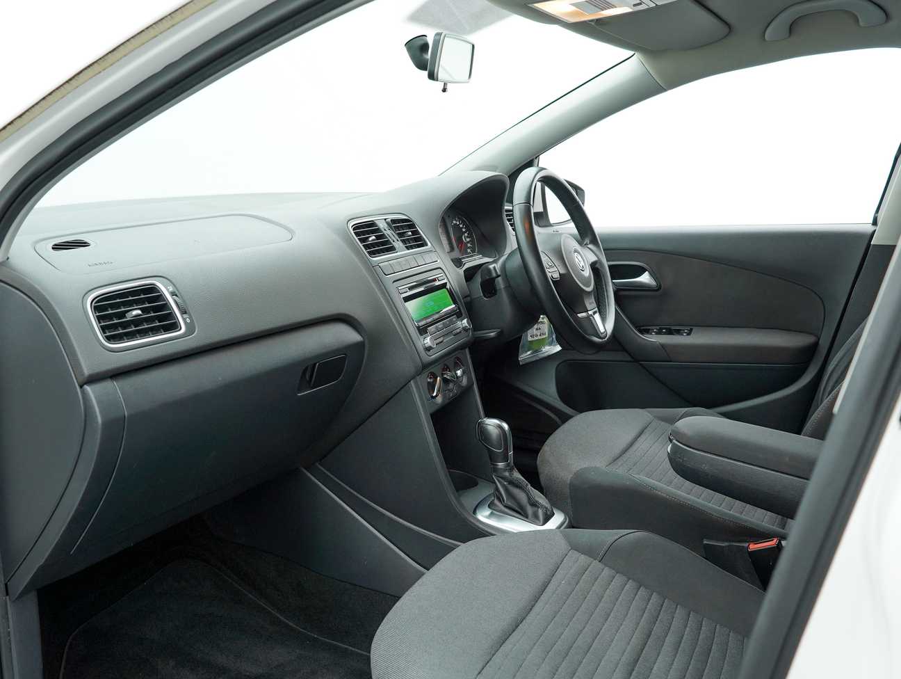 terpakai 2012 Volkswagen Polo TSI 1.2