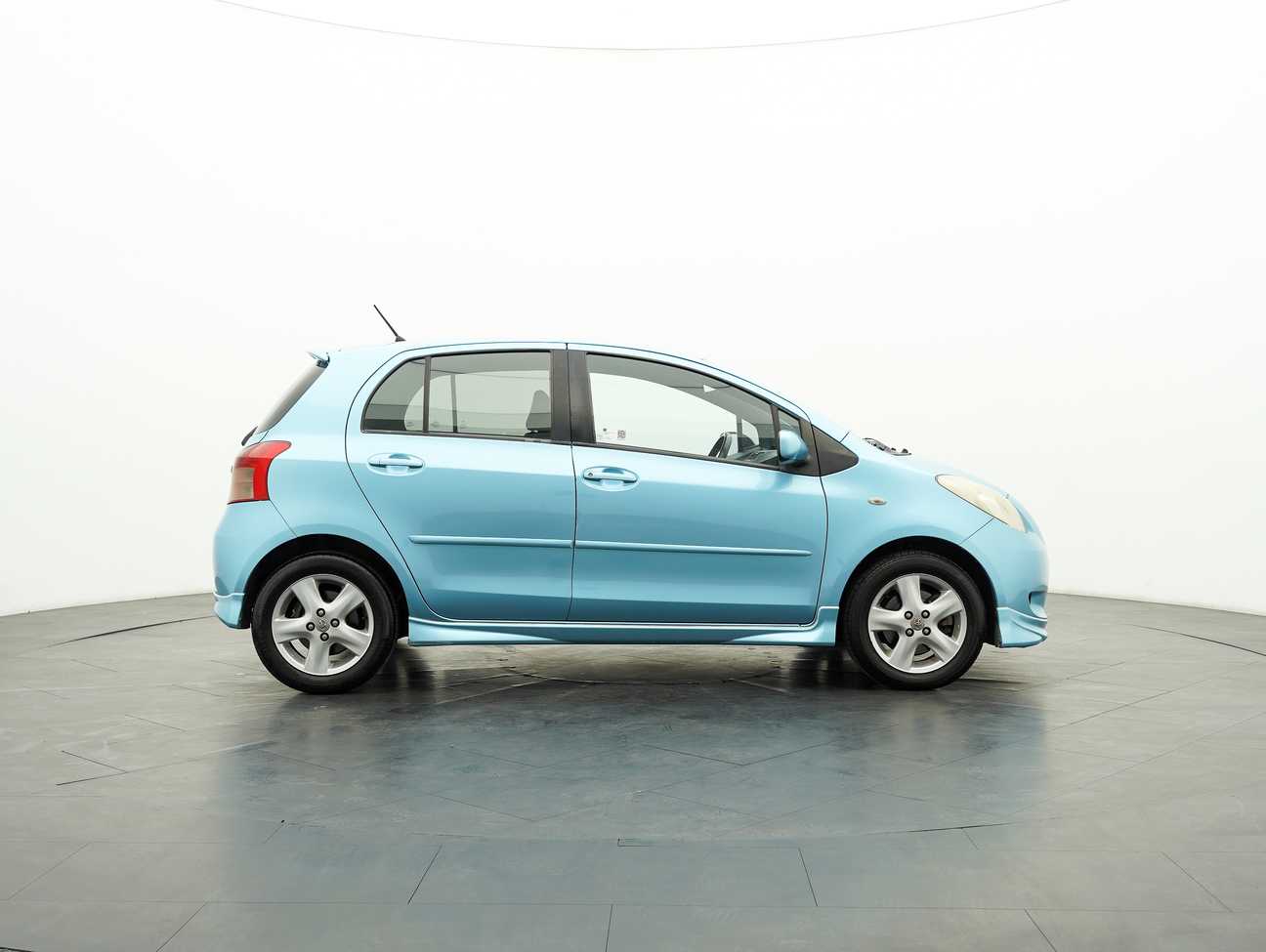 terpakai 2006 Toyota Yaris G 1.5