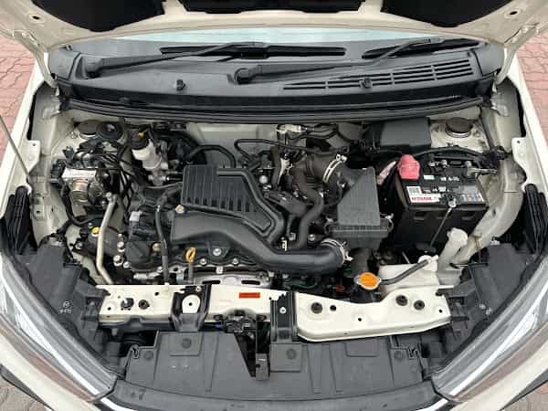 terpakai 2021 Perodua Bezza Advance 1.3
