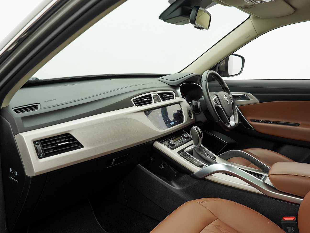 used 2019 Proton X70 Premium 1.8