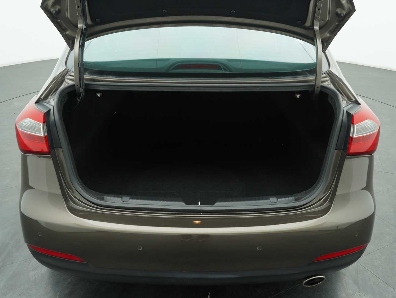 terpakai 2014 Kia Cerato  2.0