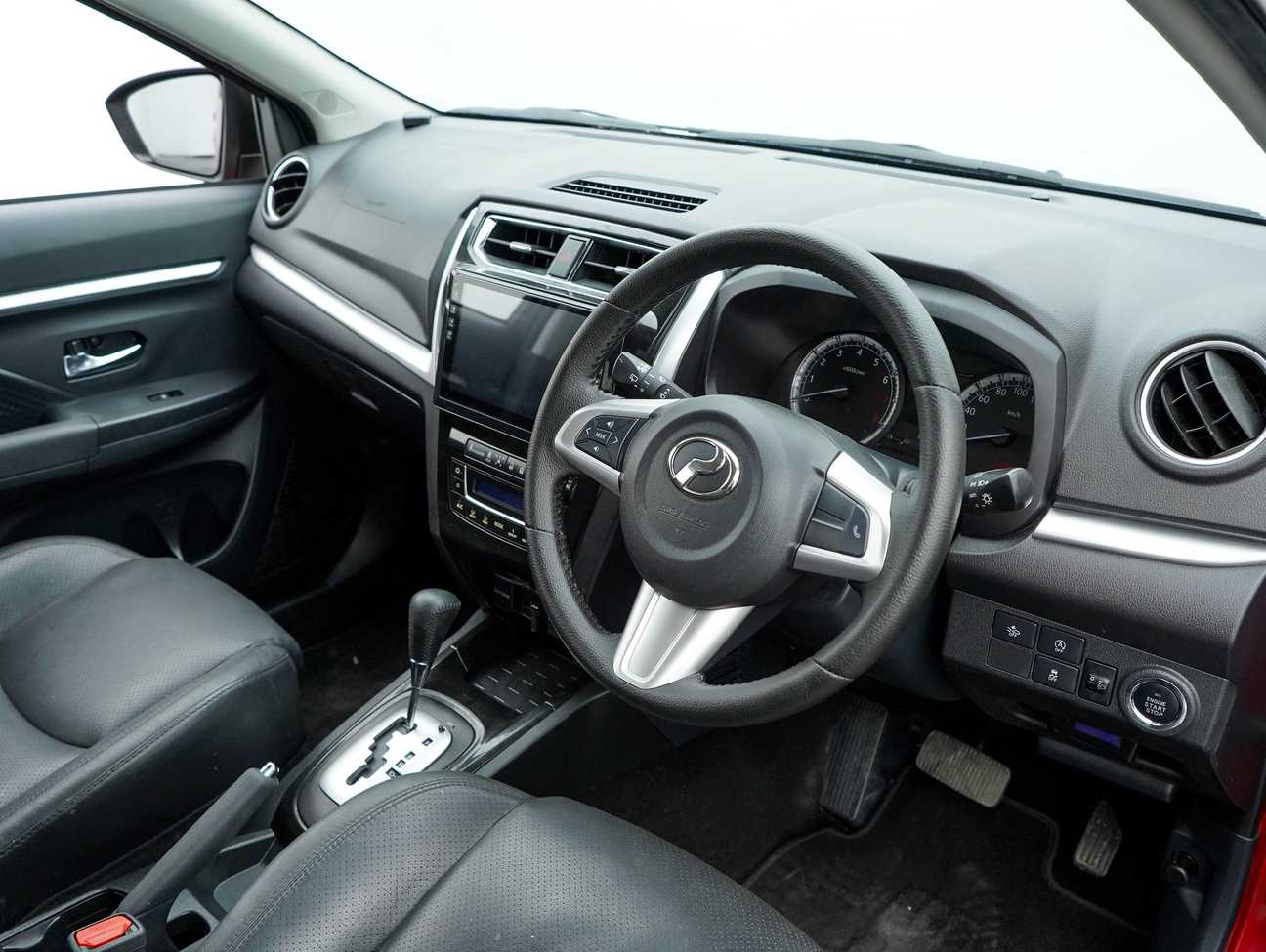 terpakai 2023 Perodua Aruz AV 1.5