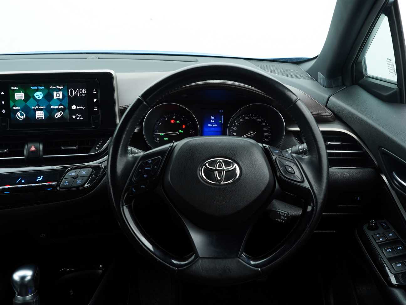 used 2019 Toyota C-HR  1.8