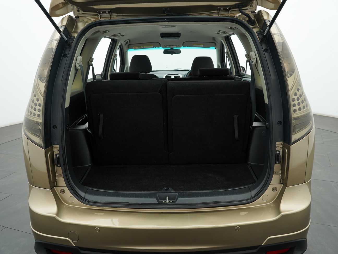 used 2014 Proton Exora Bold CFE Standard 1.6