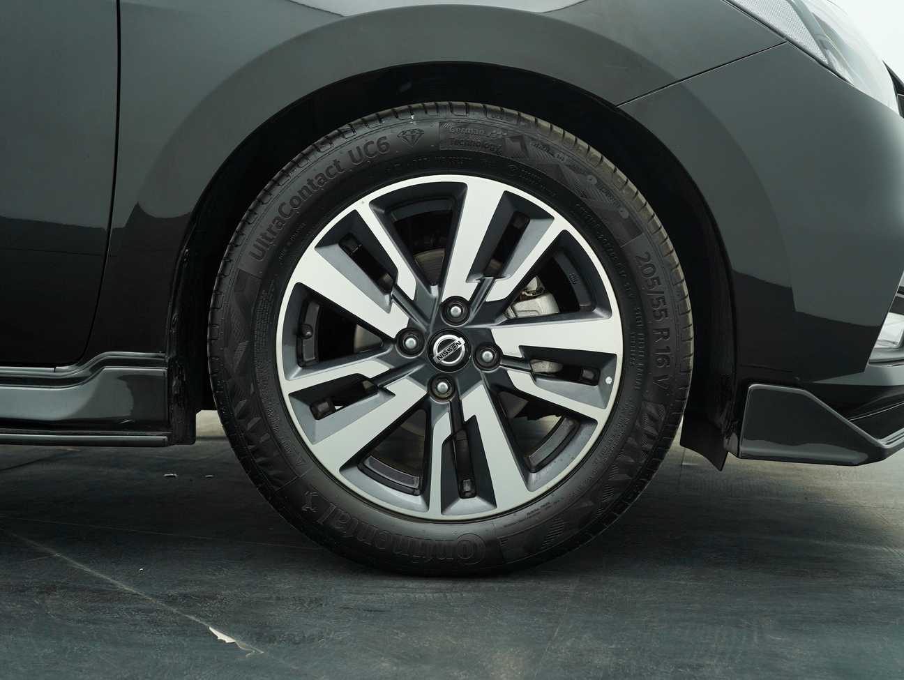 terpakai 2023 Nissan Almera VLT 1.0