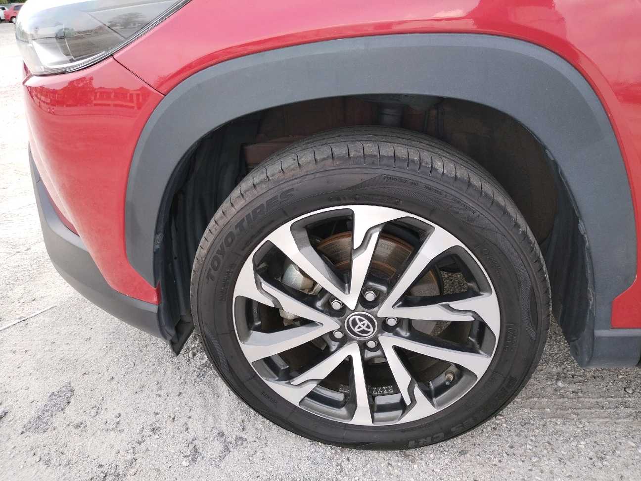 terpakai 2023 Toyota Corolla Cross V 1.8