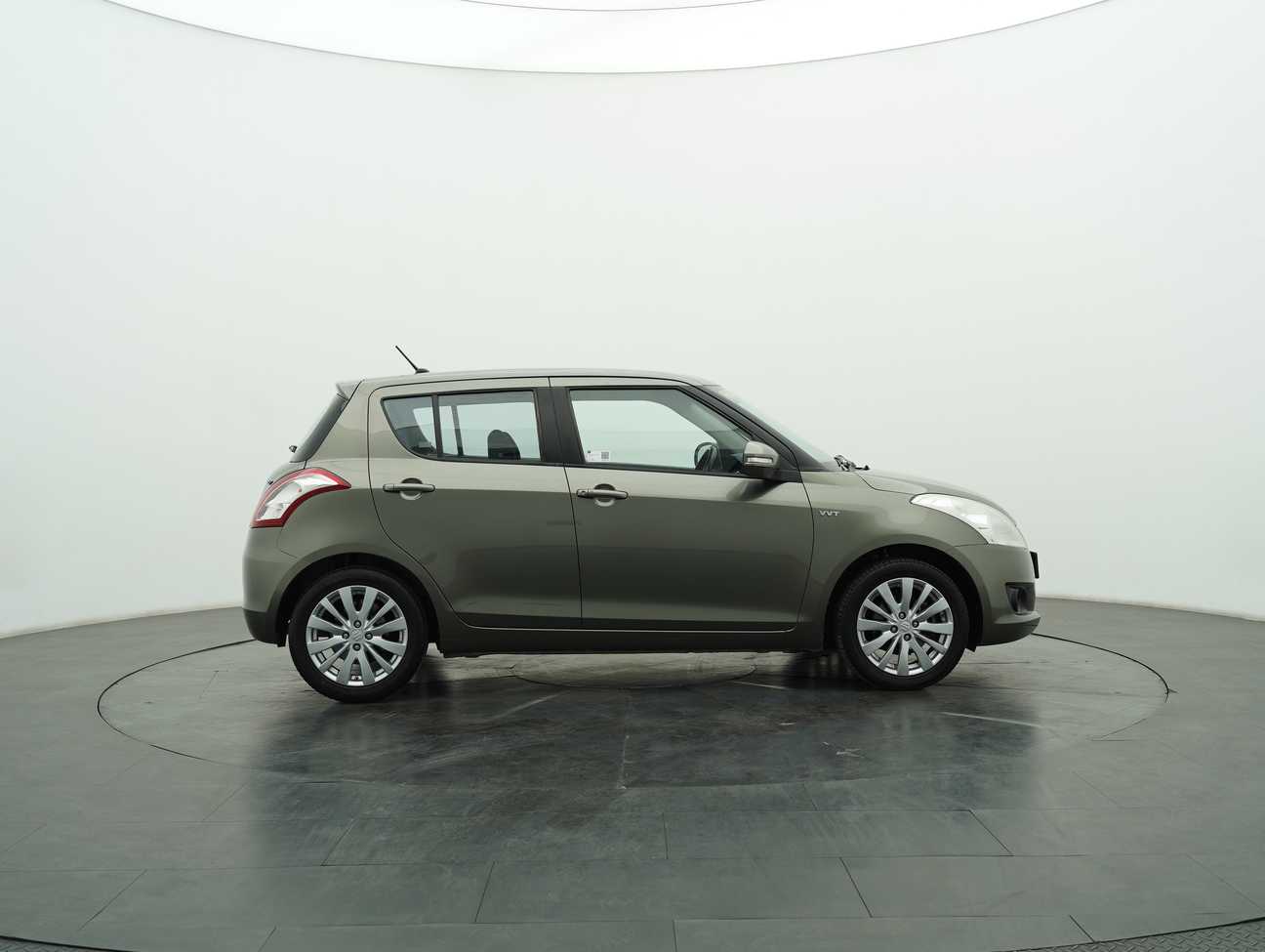 used 2014 Suzuki Swift GLX 1.4