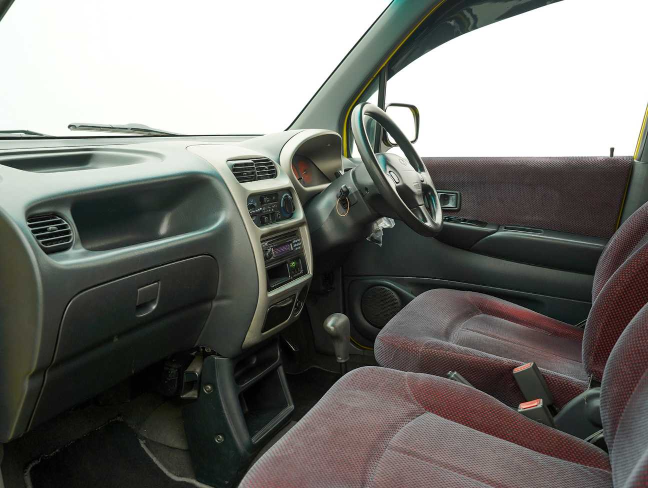 used 2005 Perodua Kenari EZ Aero 1.0