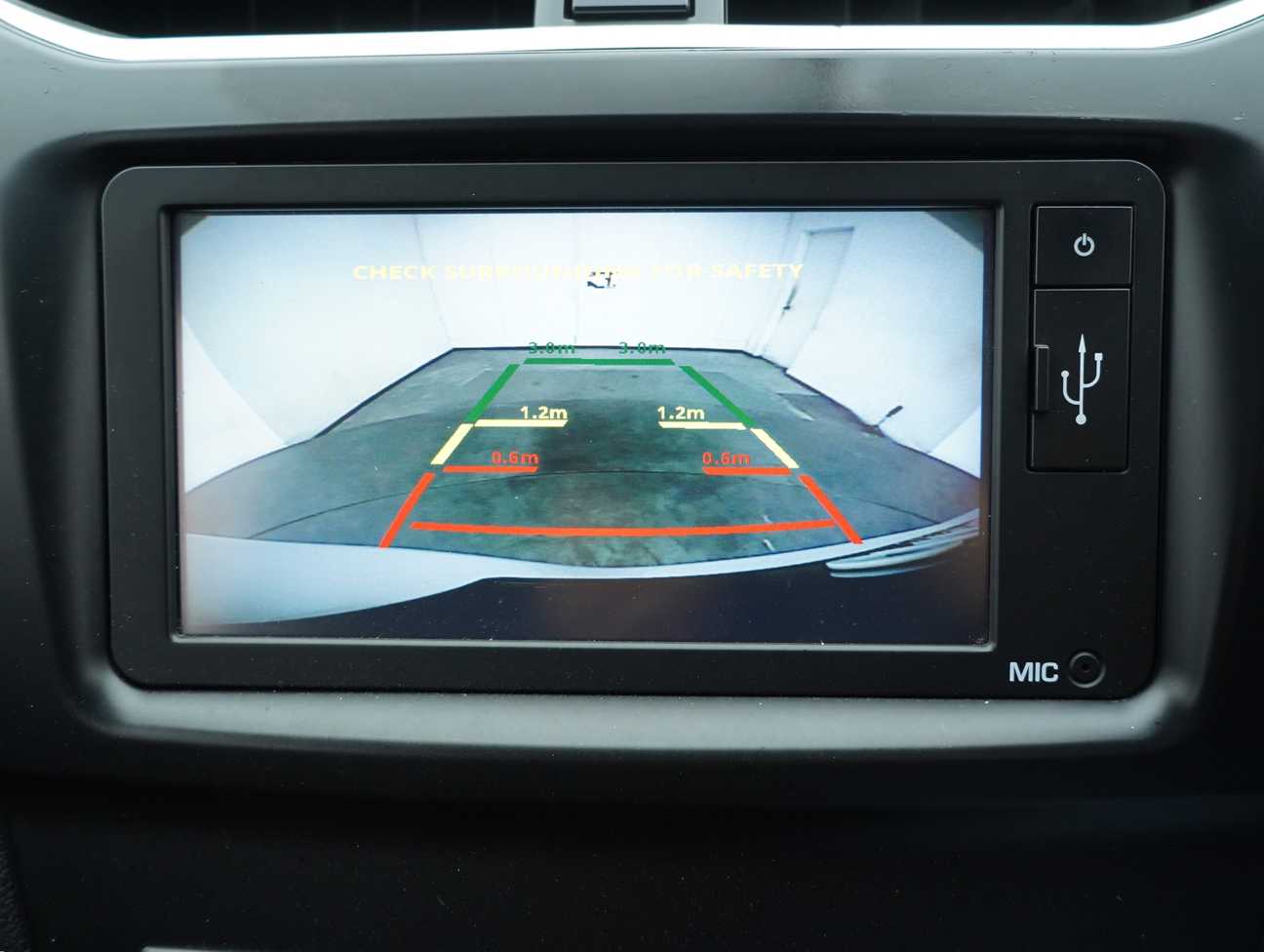 terpakai 2020 Perodua Aruz X 1.5