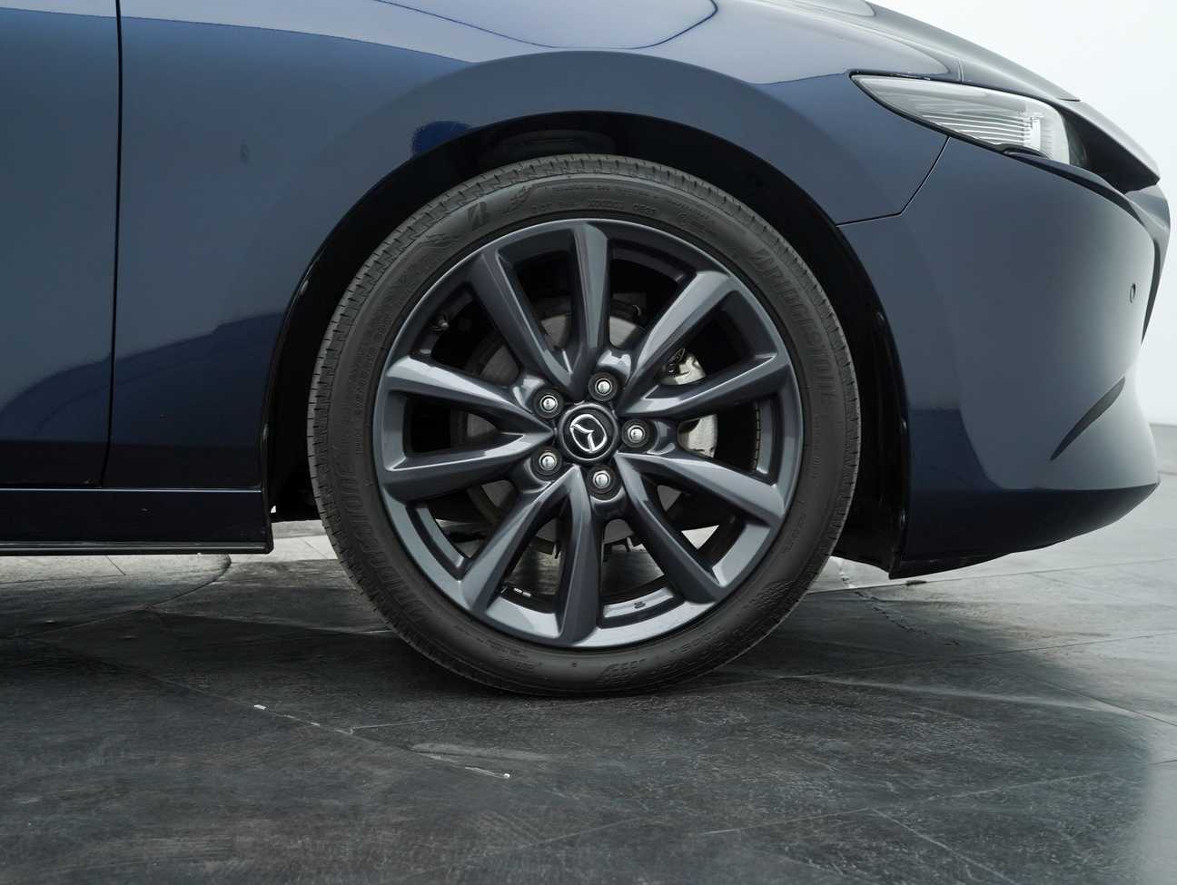 terpakai 2019 Mazda 3 SKYACTIV-G High Plus 2.0