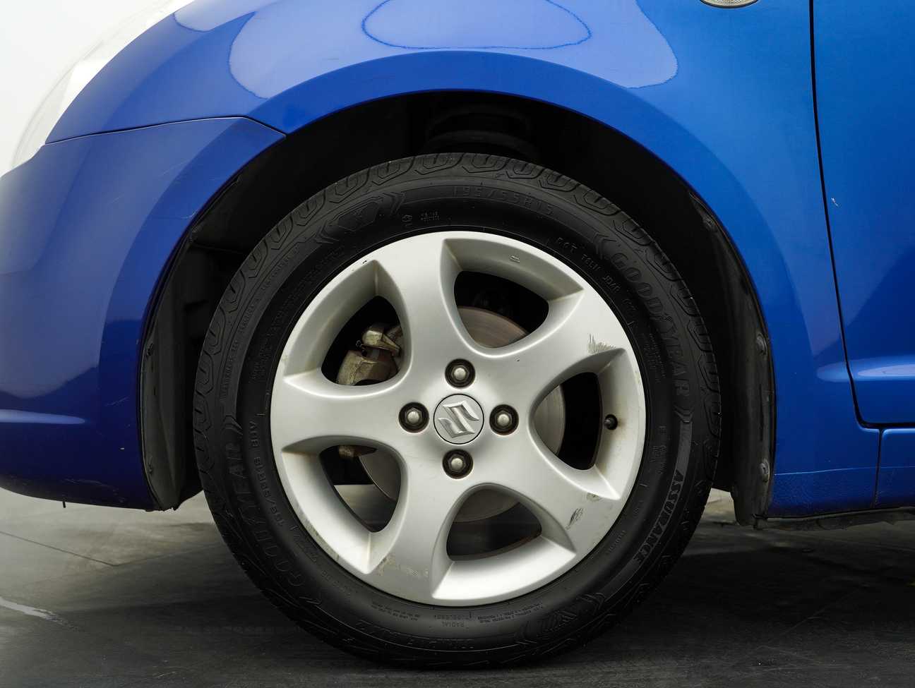 terpakai 2007 Suzuki Swift  1.5