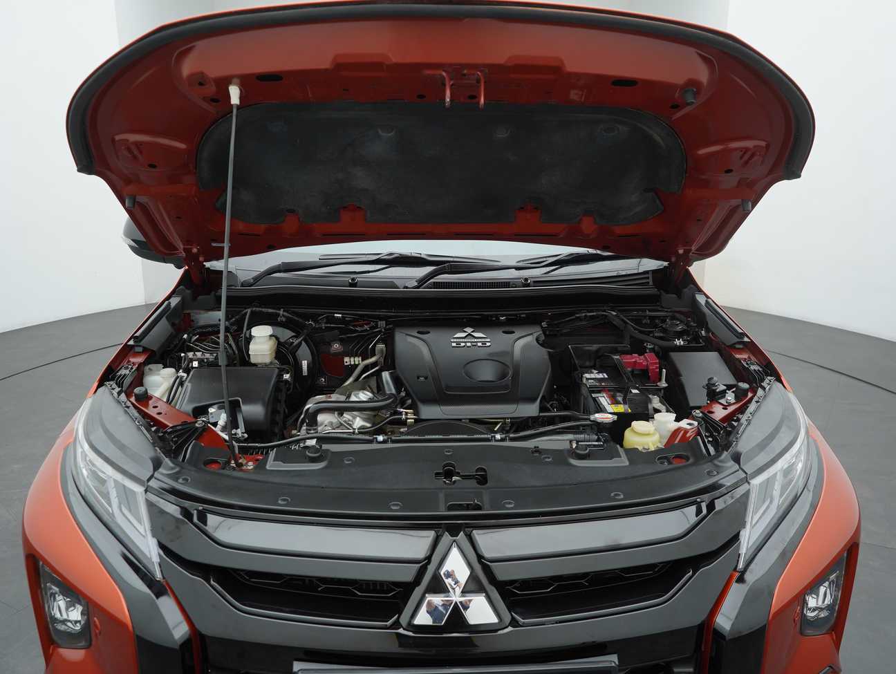 terpakai 2021 Mitsubishi Triton VGT Athlete Dual Cab 4X4 2.4