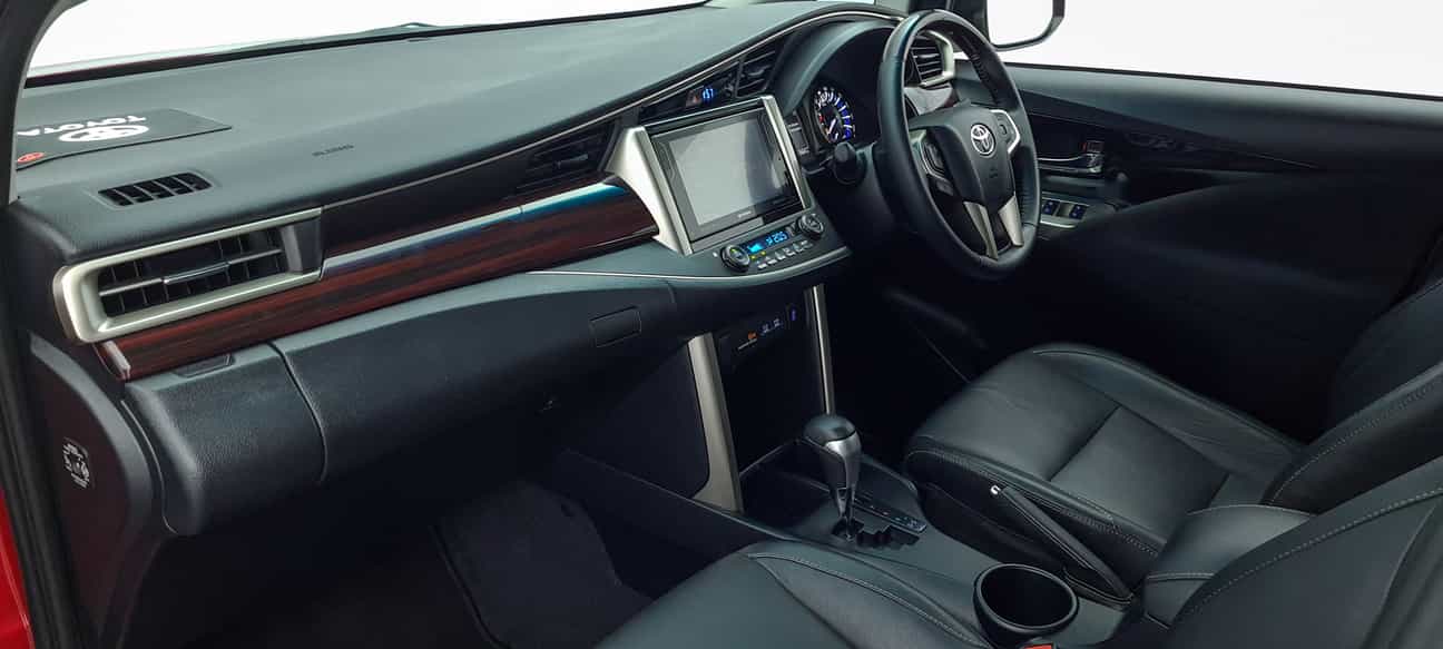 used 2018 Toyota INNOVA X 2.0