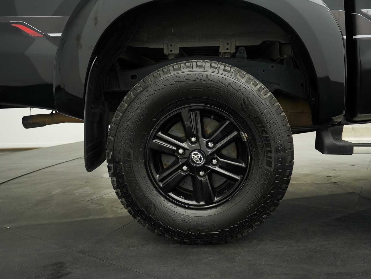 used 2016 Toyota Hilux G TRD Sportivo VNT Dual Cab 2.5