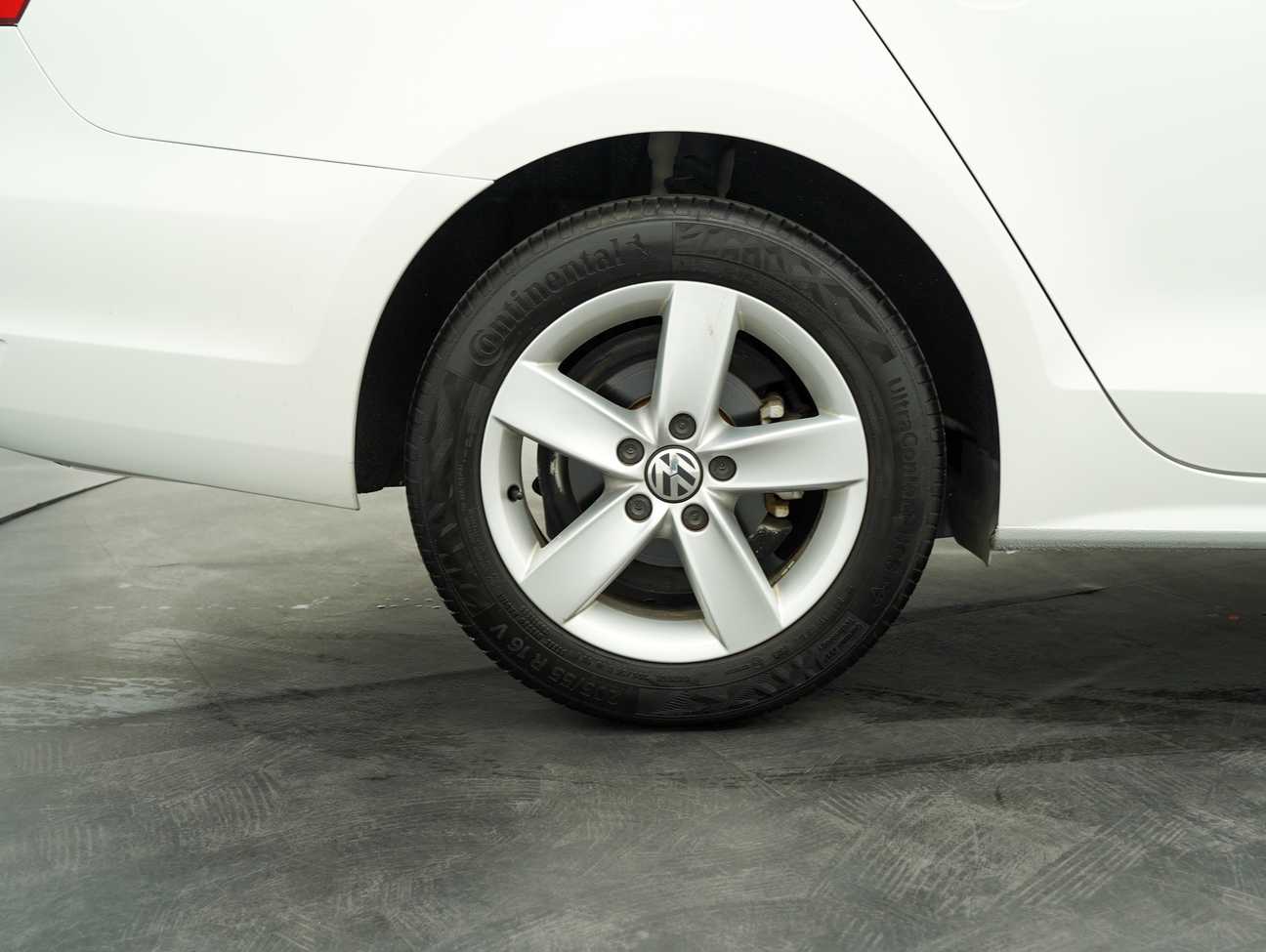 used 2015 Volkswagen Jetta TSI 1.4