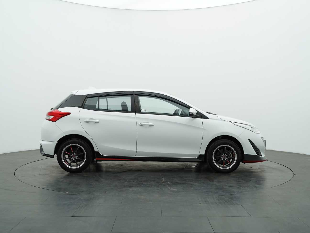 used 2020 Toyota Yaris J 1.5