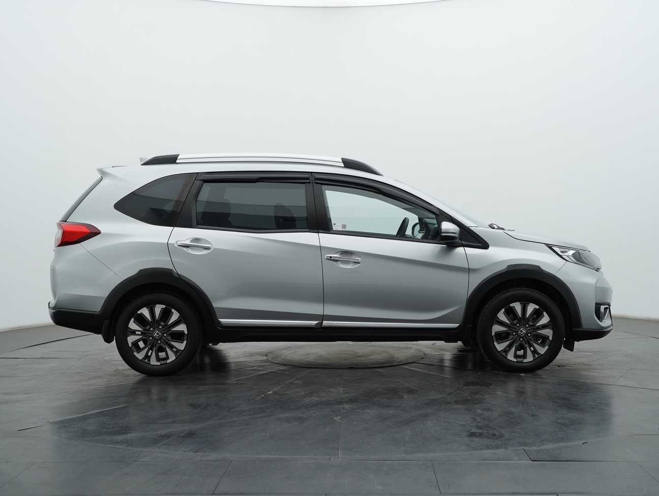 used 2021 Honda BR-V V 1.5