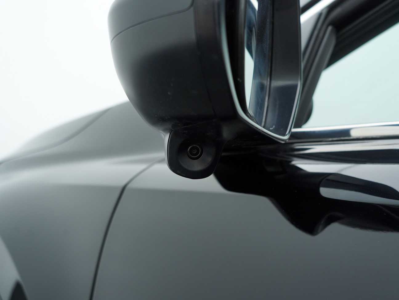 terpakai 2023 Honda CR-V Black Edition 1.5