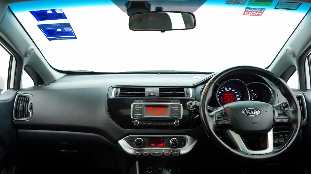 used 2015 Kia RIO UB 1.4