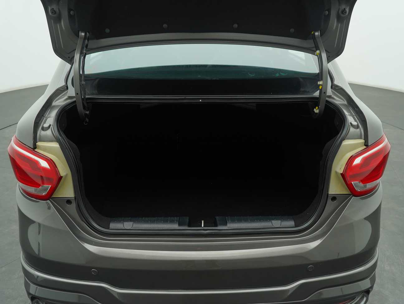 used 2016 Proton Persona Premium 1.6