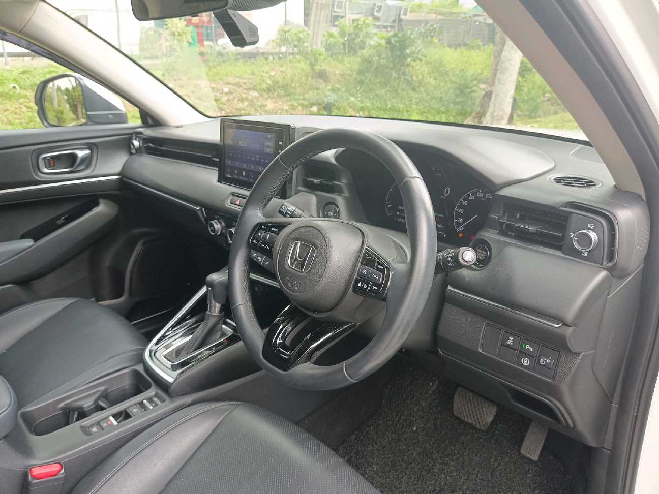 used 2022 Honda HR-V V 1.5