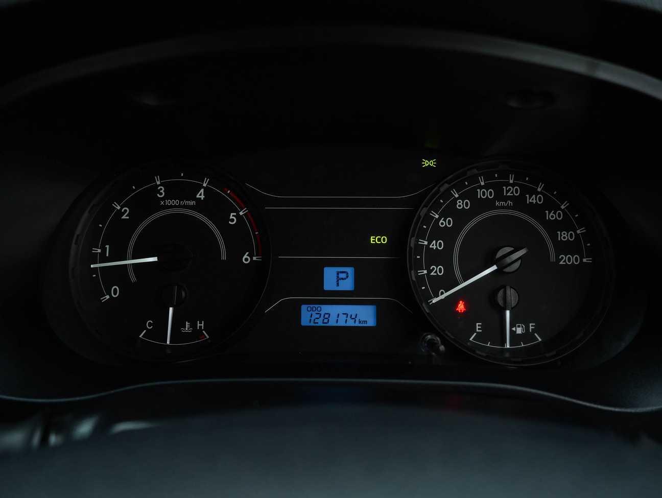 terpakai 2021 Toyota Hilux E Dual Cab 2.4