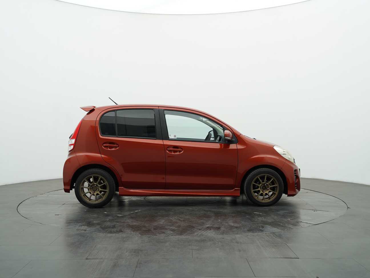 terpakai 2013 Perodua Myvi EZi 1.3