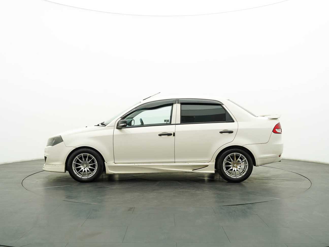 used 2013 Proton Saga SV 1.3