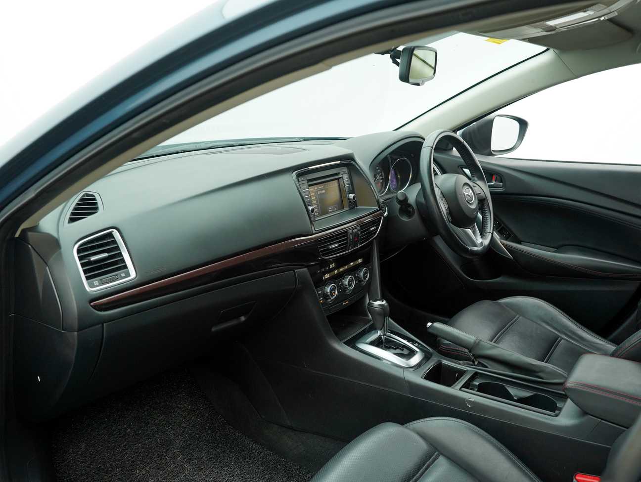 terpakai 2013 Mazda 6 SKYACTIV-G 2.0