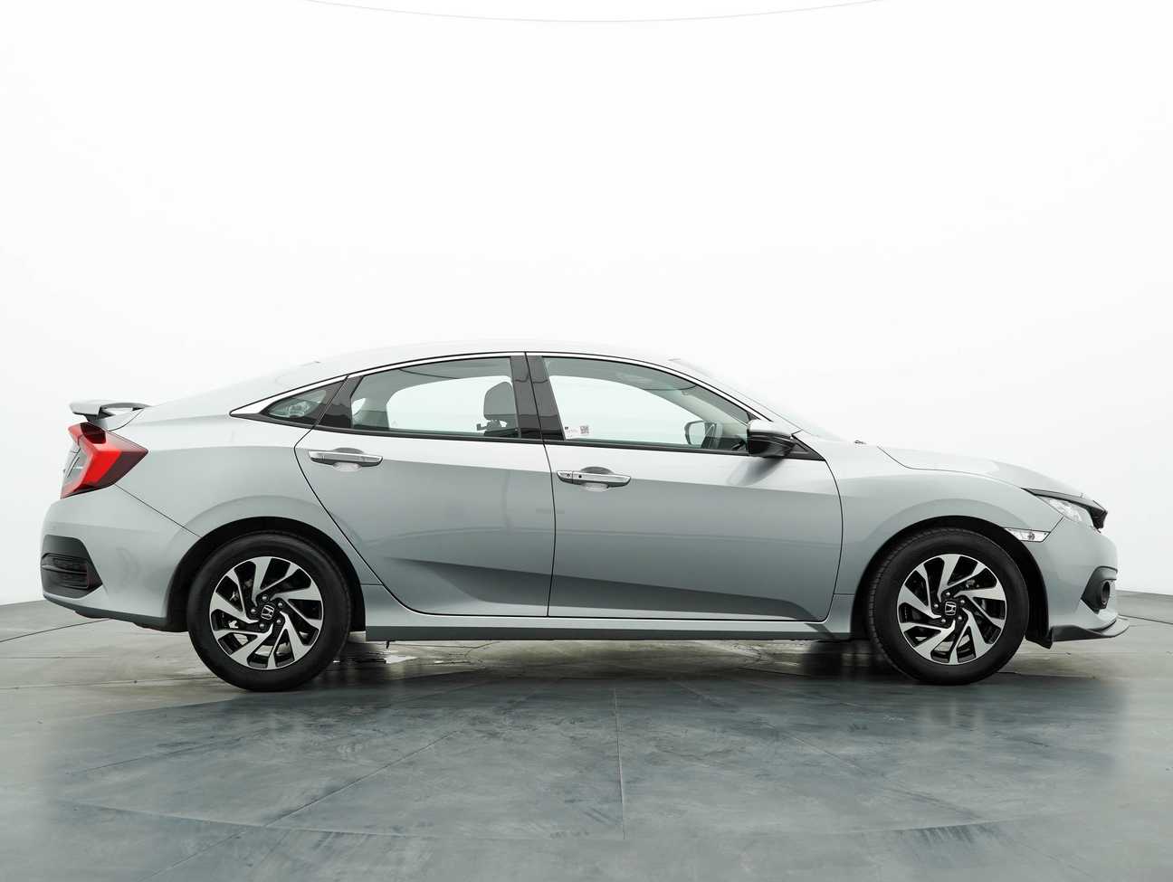 terpakai 2018 Honda CIVIC I-VTEC 1.8