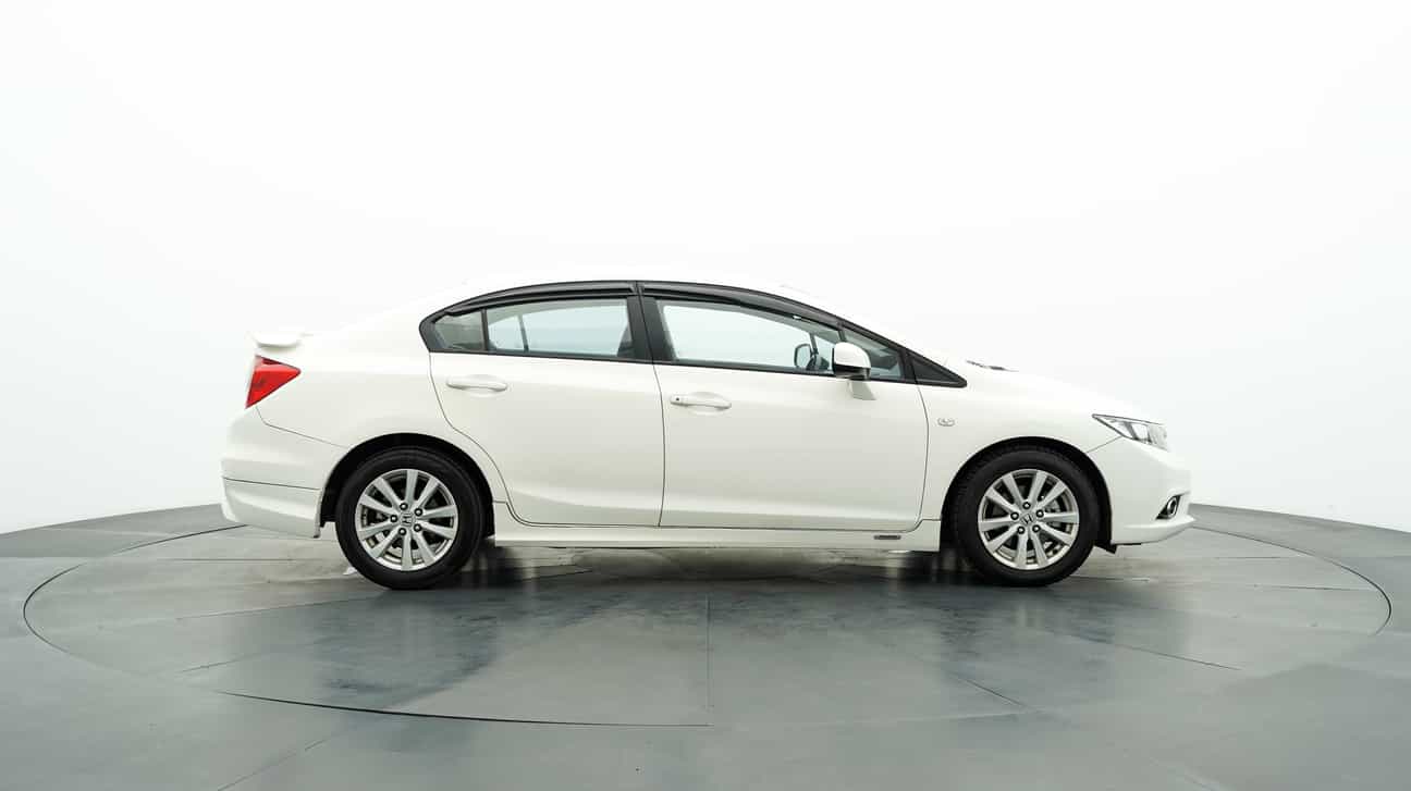 terpakai 2013 Honda CIVIC S 1.8