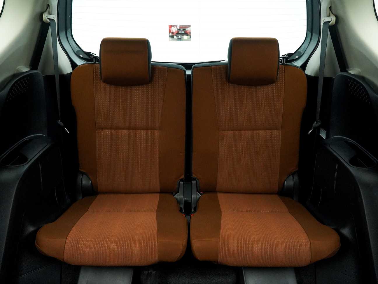 used 2018 Toyota Sienta V 1.5