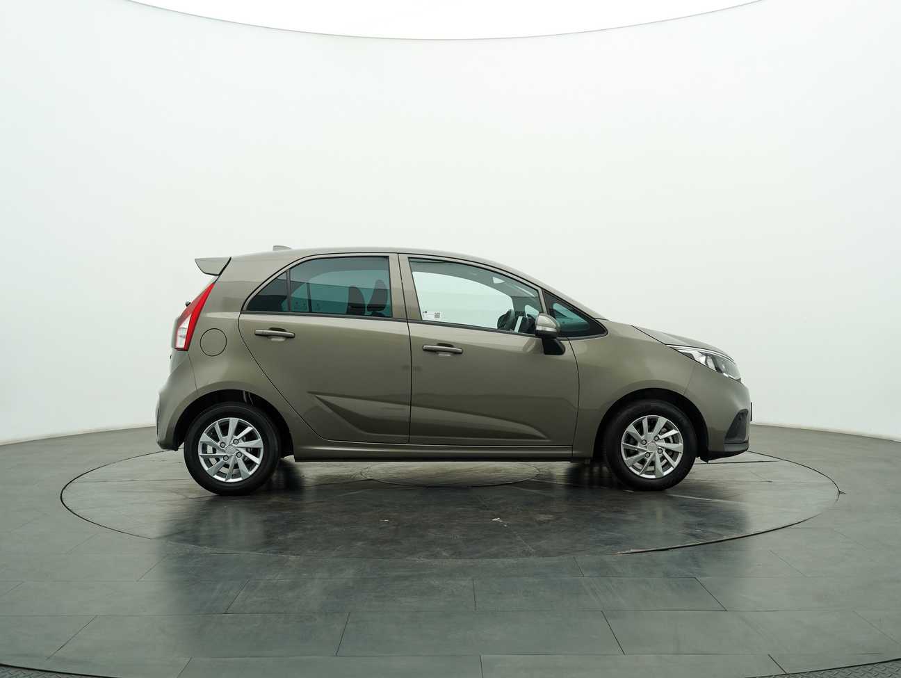 terpakai 2020 Proton Iriz Standard 1.3