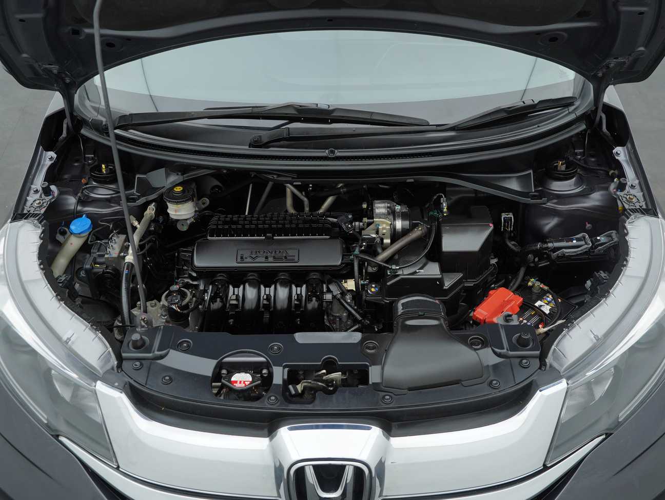used 2018 Honda BR-V V 1.5