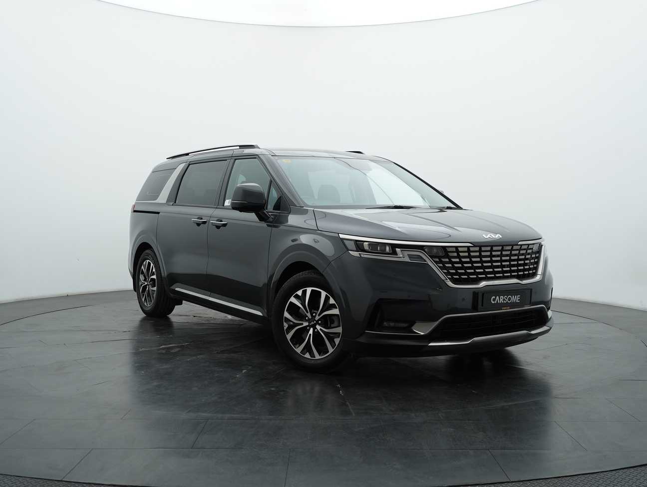 used 2024 Kia Carnival 11 Seater 2.2