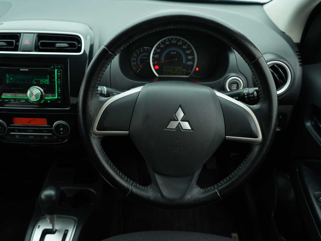 terpakai 2013 Mitsubishi Mirage GL 1.2