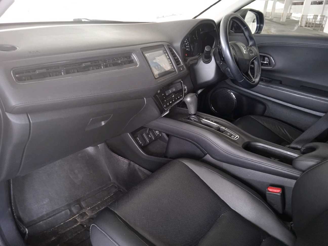 used 2021 Honda HR-V V 1.8