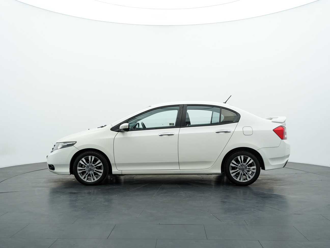 used 2013 Honda City E 1.5