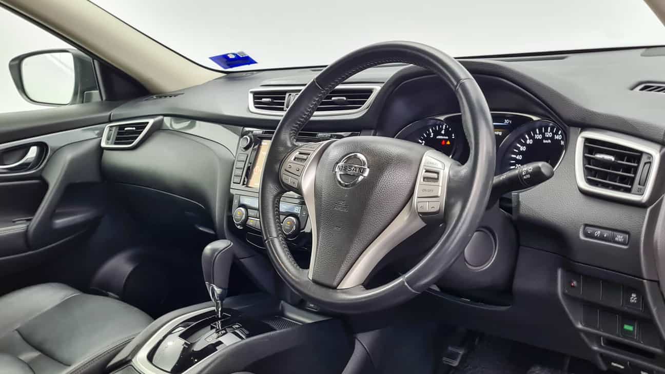 used 2015 Nissan X-TRAIL CVT 2.5