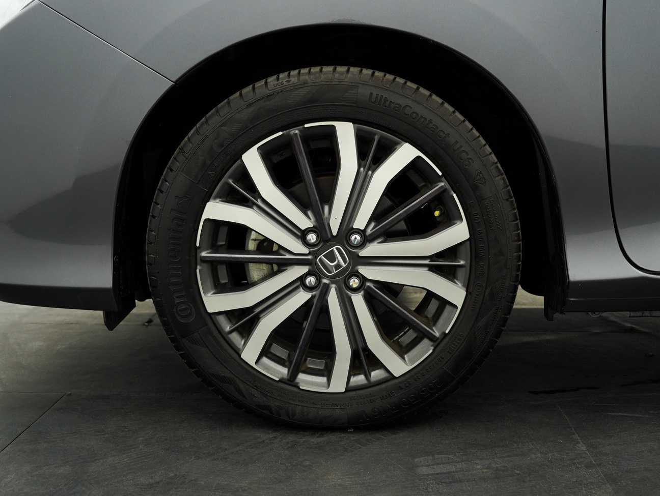 used 2017 Honda City V 1.5