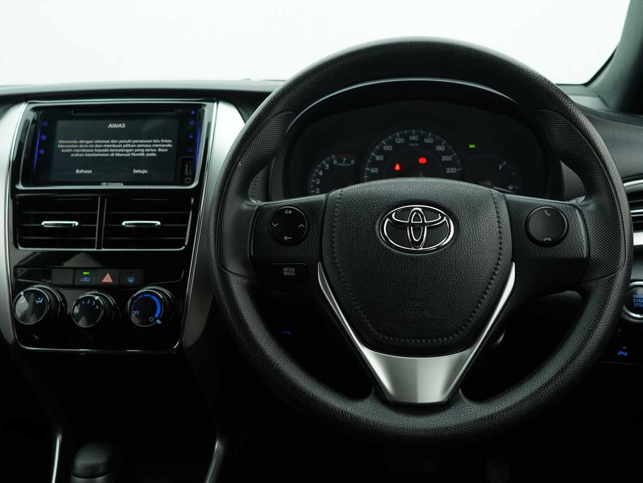 used 2019 Toyota Yaris E 1.5