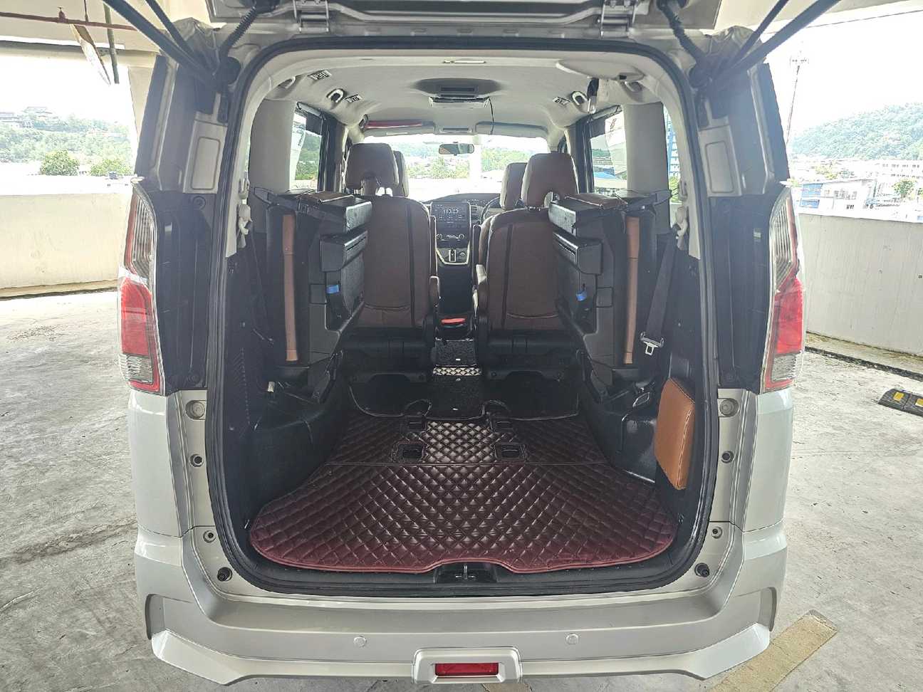used 2018 Nissan Serena S-Hybrid High-Way Star 2.0