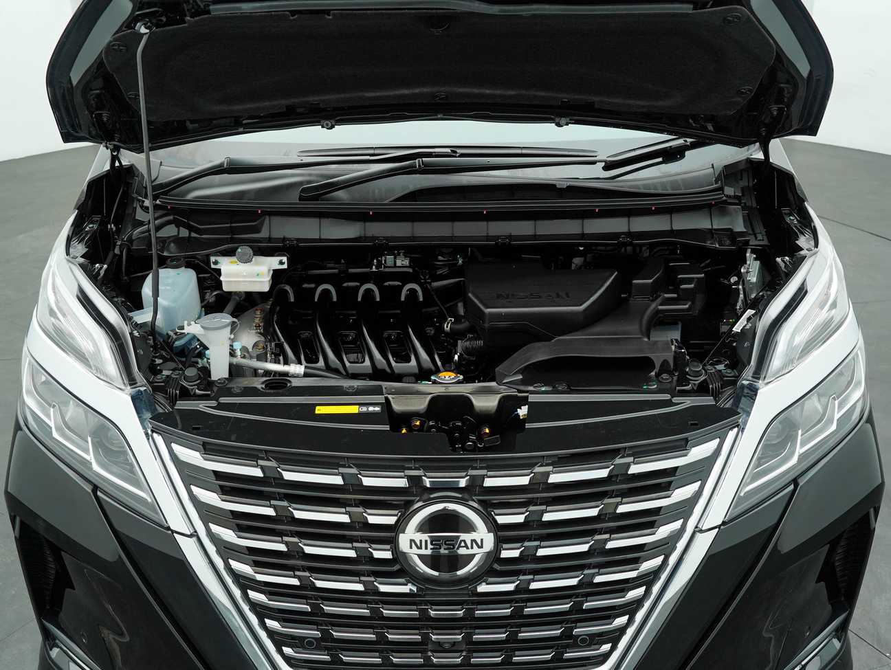 terpakai 2025 Nissan Serena S-Hybrid High-Way Star 2.0